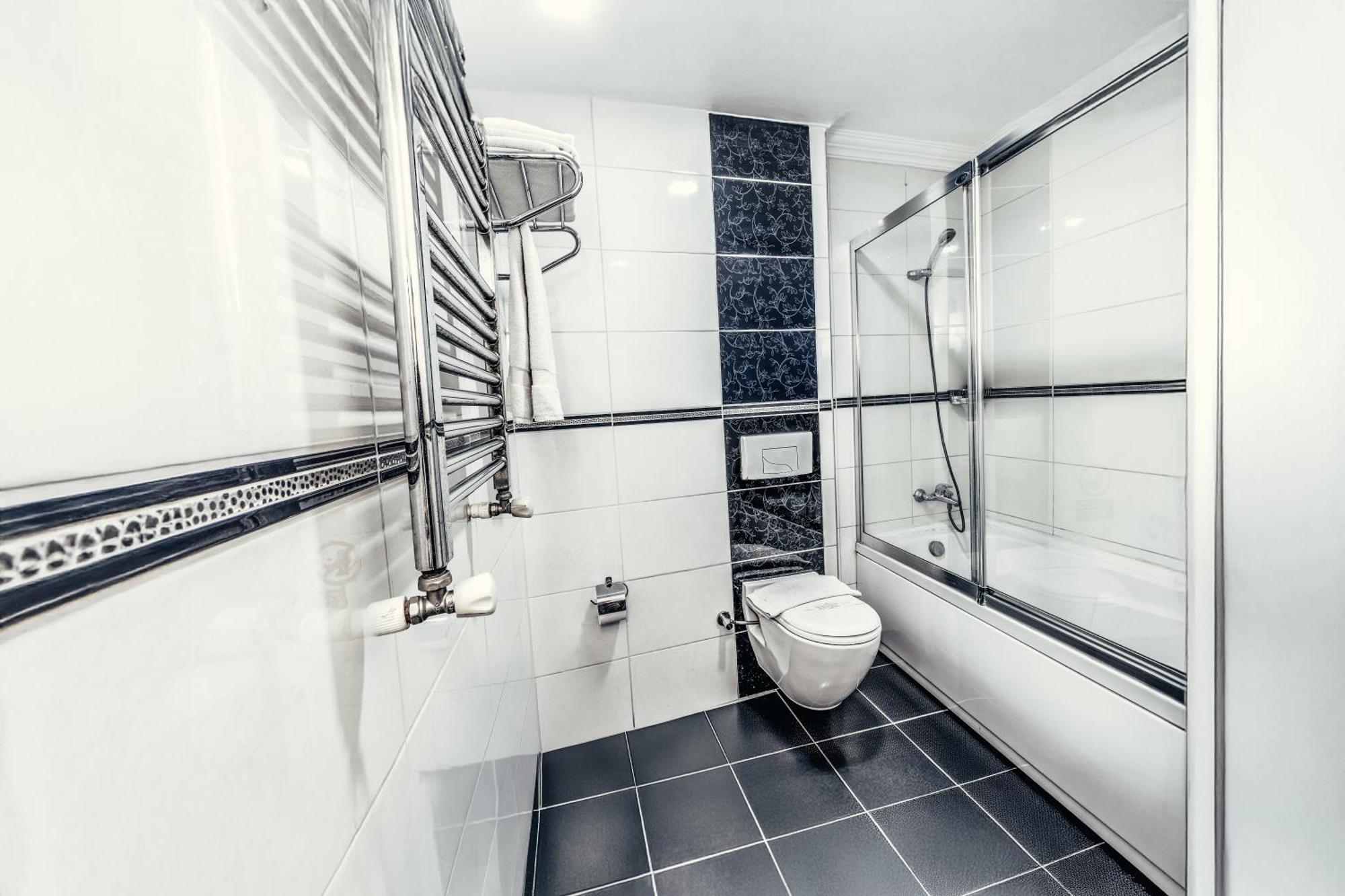 Olive Garden Suite Hotel Istanboel Buitenkant foto