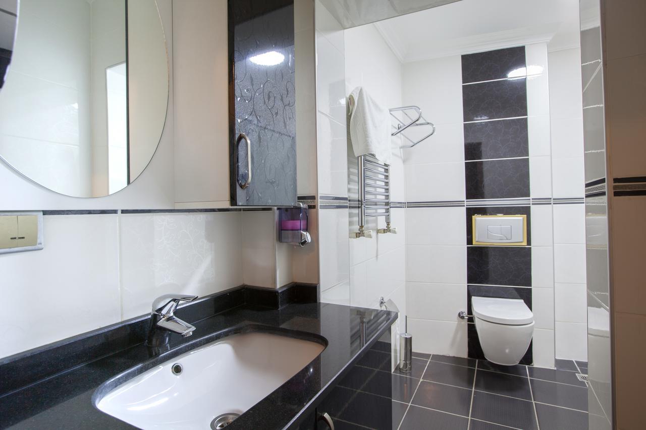 Olive Garden Suite Hotel Istanboel Buitenkant foto